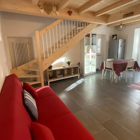 Black Eagle Holiday home Mandello del Lario